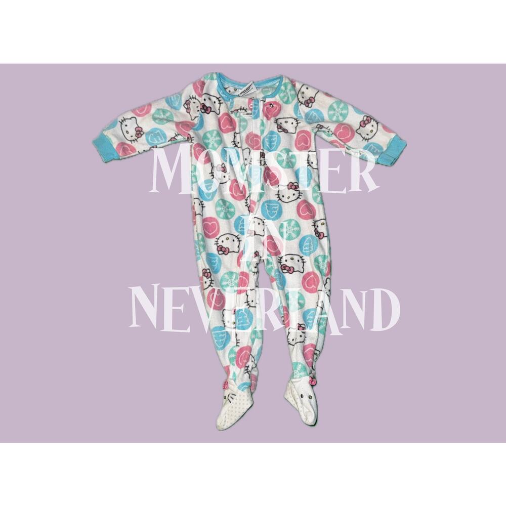 Hello Kitty Sleeper